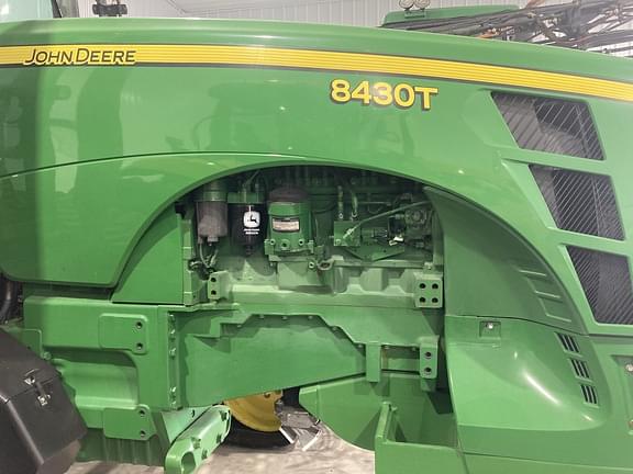 Image of John Deere 8430T equipment image 4