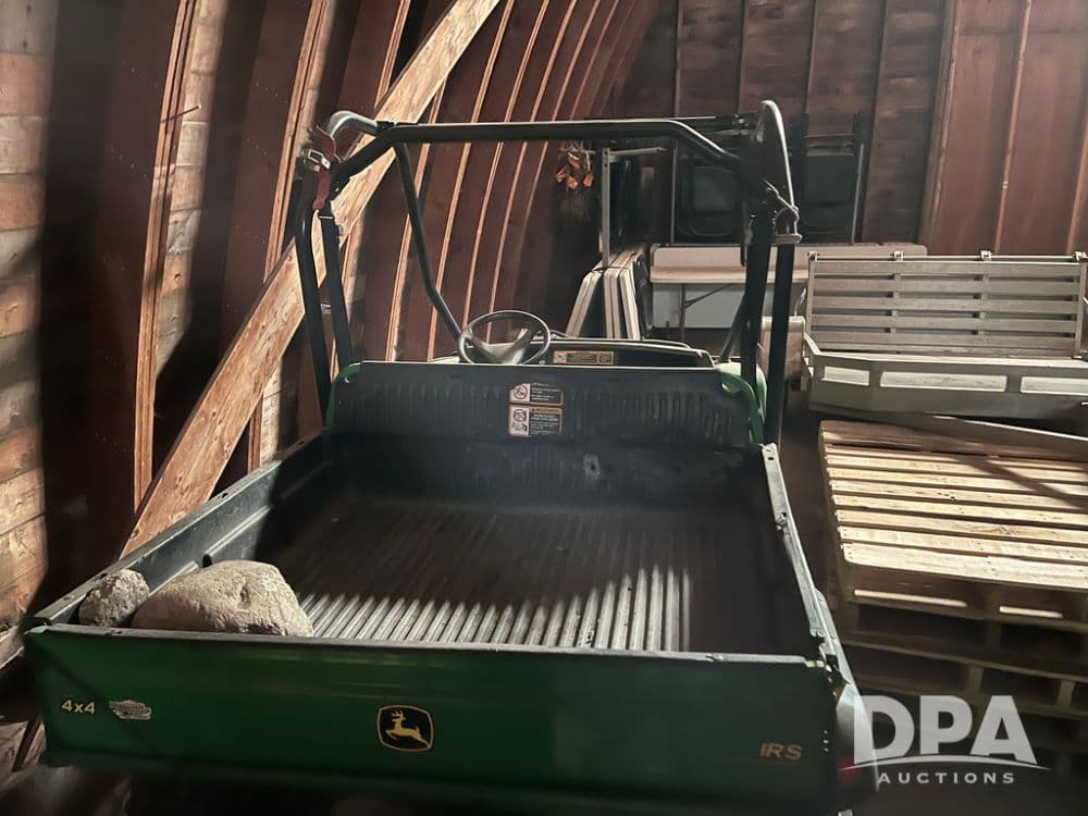 Image of John Deere Gator XUV 850D Image 1