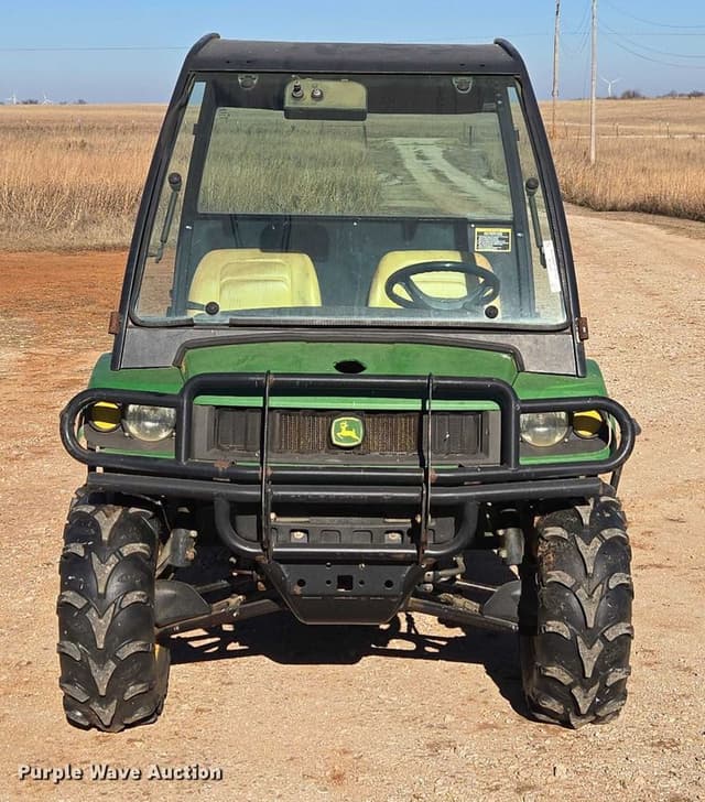Image of John Deere Gator XUV 850D equipment image 1