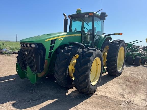 Image of John Deere 8530 Primary image
