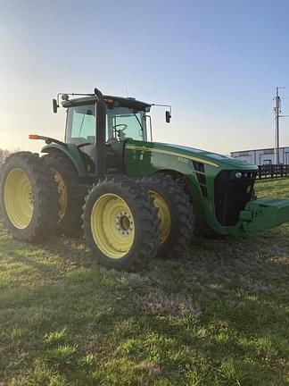 Image of John Deere 8530 equipment image 1