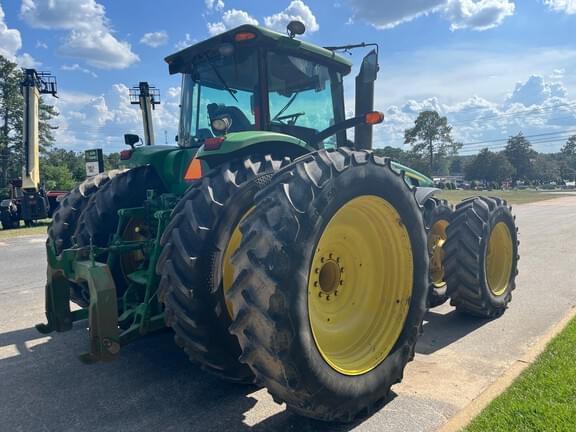 Image of John Deere 8530 equipment image 4