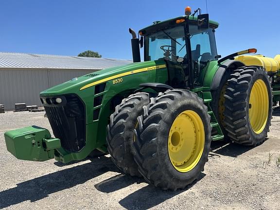 Image of John Deere 8530 Primary image