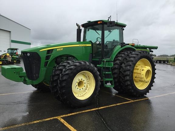 Image of John Deere 8530 equipment image 1