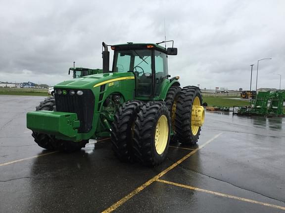Image of John Deere 8530 equipment image 2