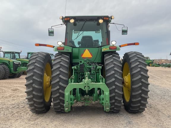 Image of John Deere 8530 equipment image 2