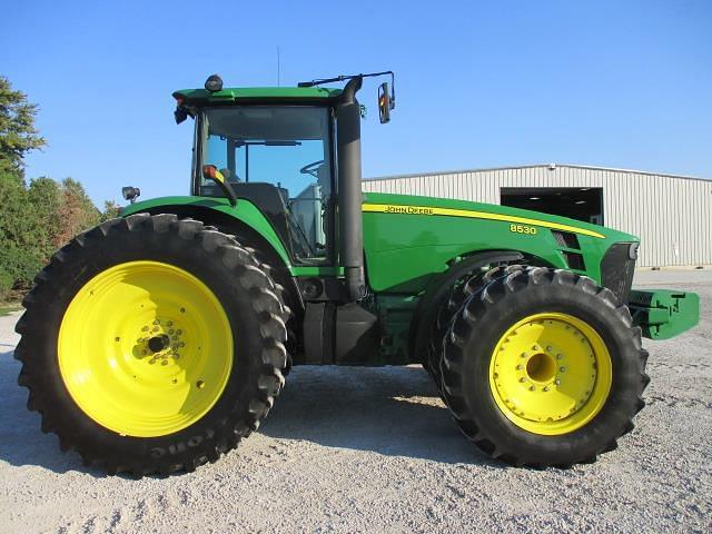 Image of John Deere 8530 equipment image 3