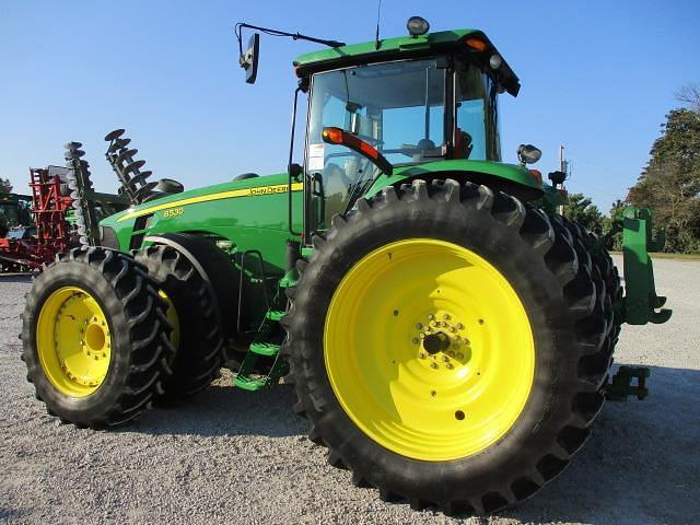 Image of John Deere 8530 equipment image 4