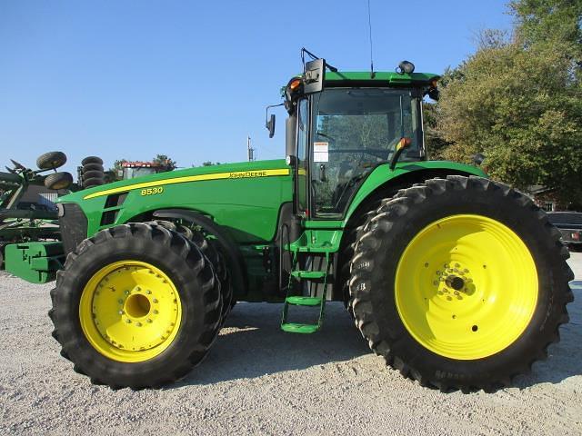 Image of John Deere 8530 equipment image 2