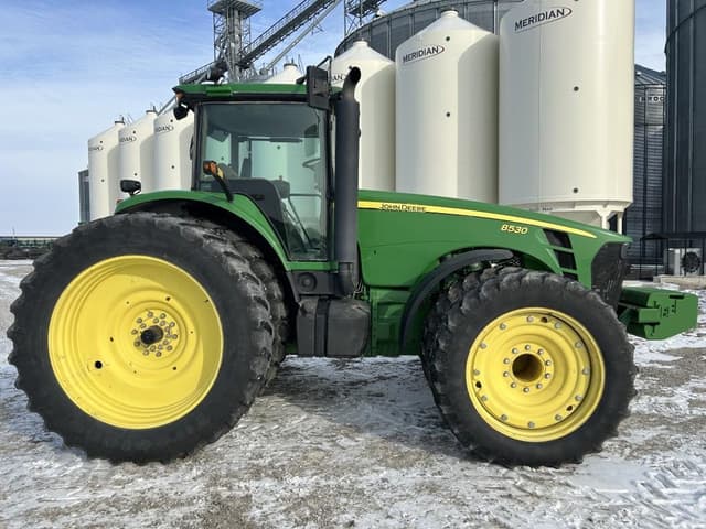 Image of John Deere 8530 equipment image 3