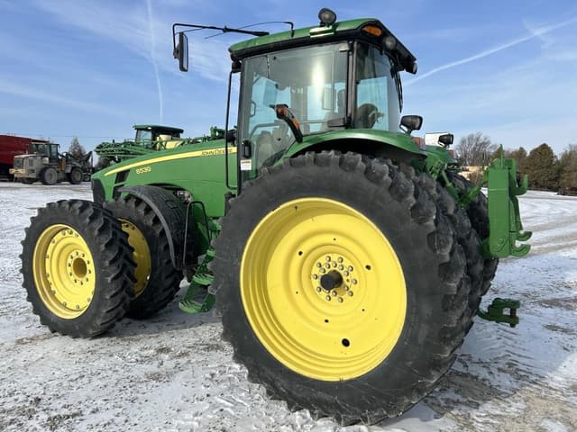 Image of John Deere 8530 equipment image 4