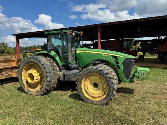 Image of John Deere 8530 equipment image 2