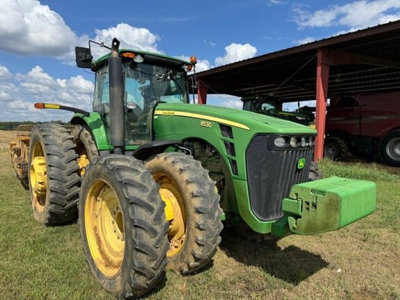 Main image John Deere 8530