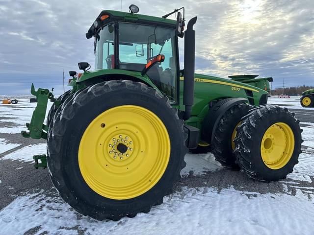 Image of John Deere 8530 equipment image 3