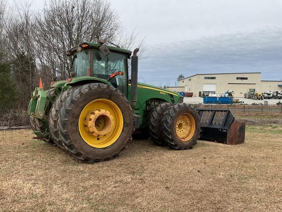 Image of John Deere 8530 equipment image 2