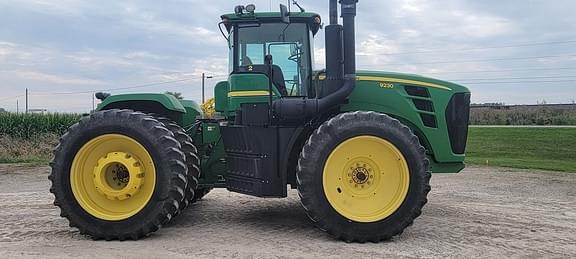 Image of John Deere 9230 equipment image 4