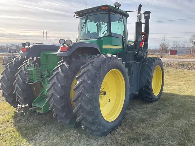 Image of John Deere 9230 equipment image 1