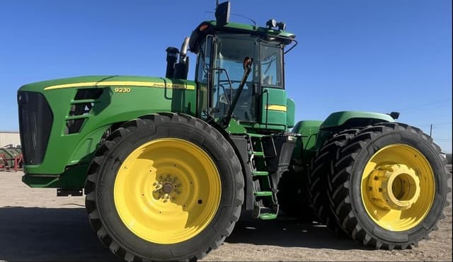 Image of John Deere 9230 equipment image 4