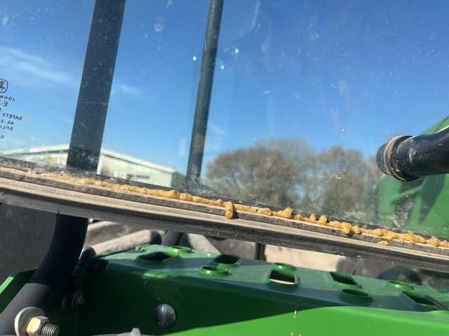 Image of John Deere 9230 equipment image 4