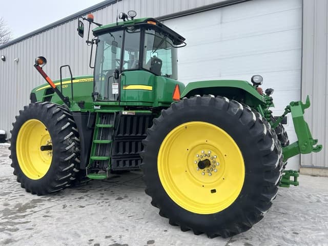 Image of John Deere 9230 equipment image 4