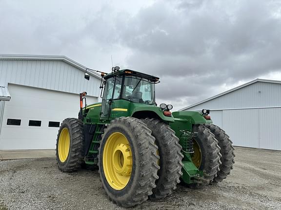 Image of John Deere 9230 equipment image 2