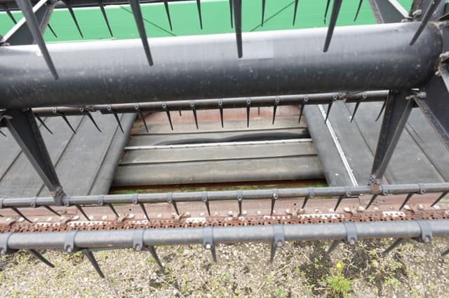 Image of John Deere 925D equipment image 3