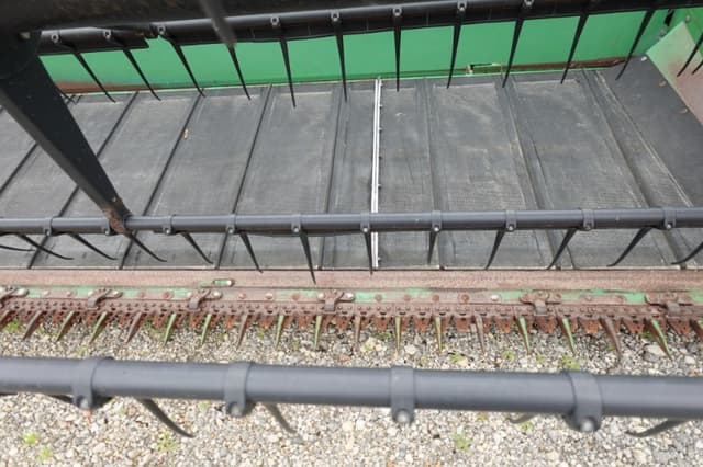 Image of John Deere 925D equipment image 1