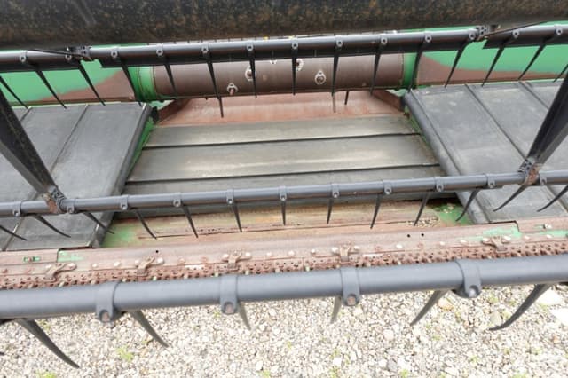 Image of John Deere 925D equipment image 3