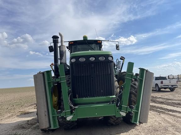 Image of John Deere 9330 equipment image 3