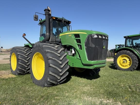 Image of John Deere 9330 Primary image
