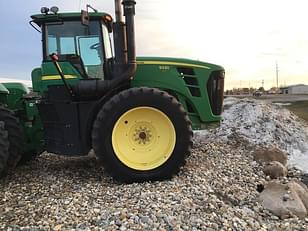 Main image John Deere 9330 5