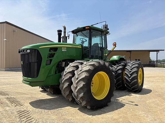 Image of John Deere 9330 Primary image