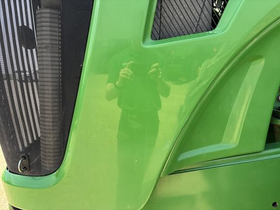 Image of John Deere 9330 equipment image 4