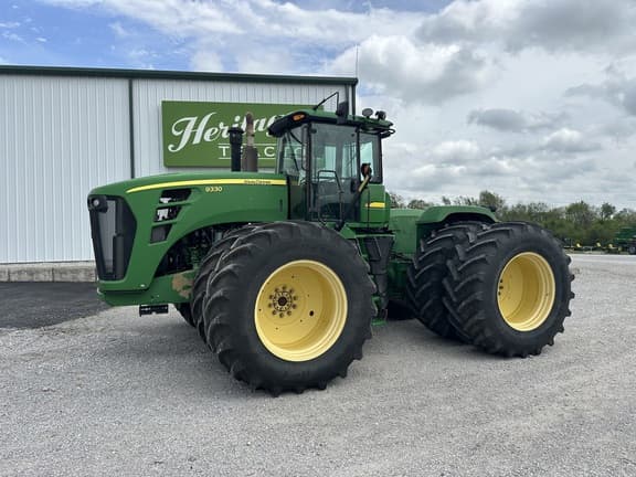 Image of John Deere 9330 equipment image 3