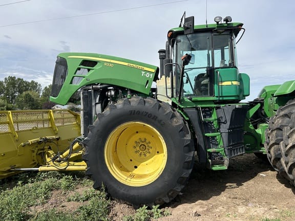 2008 John Deere 9330 Equipment Image0
