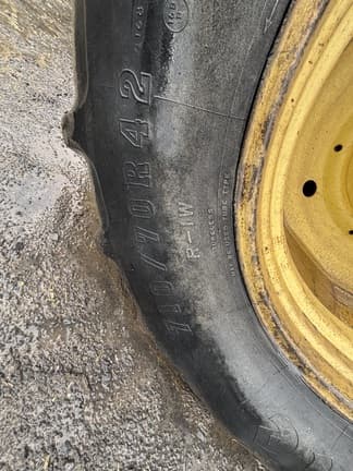 Image of John Deere 9430 equipment image 1