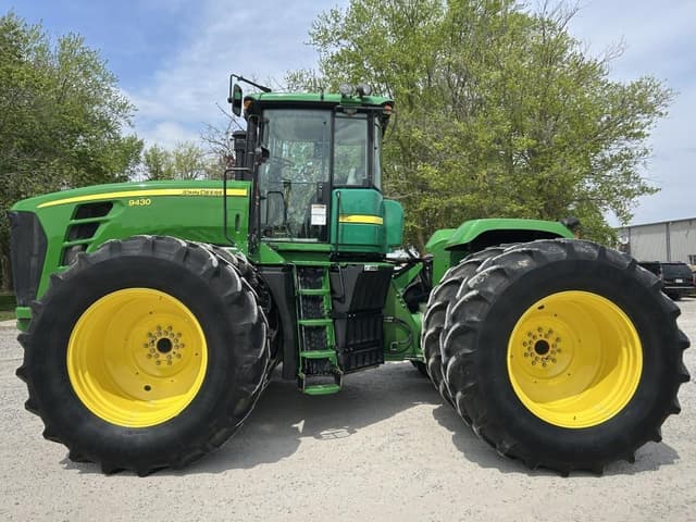 Image of John Deere 9430 equipment image 2