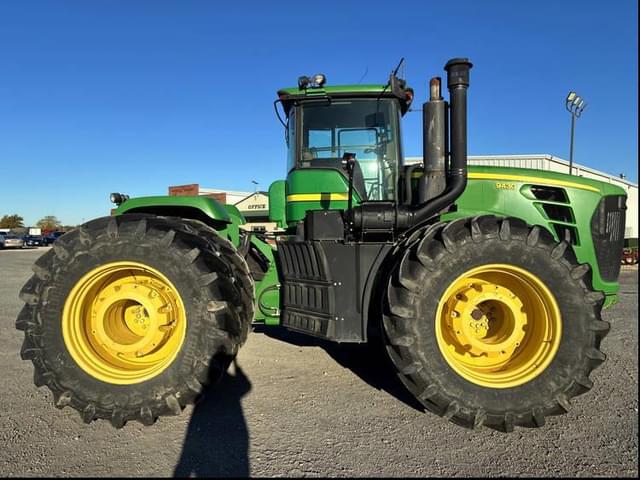 Image of John Deere 9430 equipment image 1