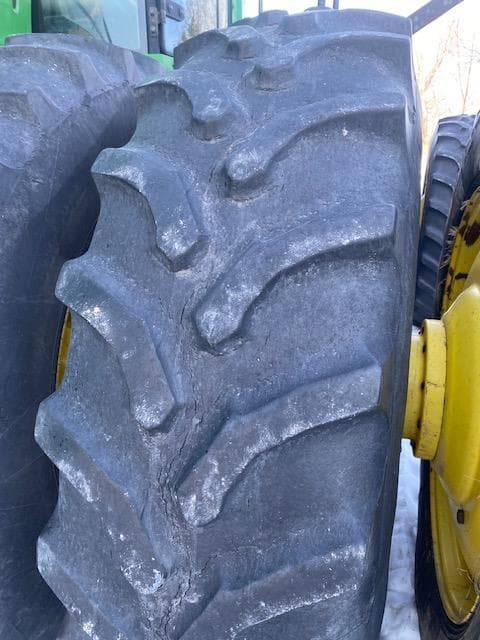 Image of John Deere 9430 equipment image 2