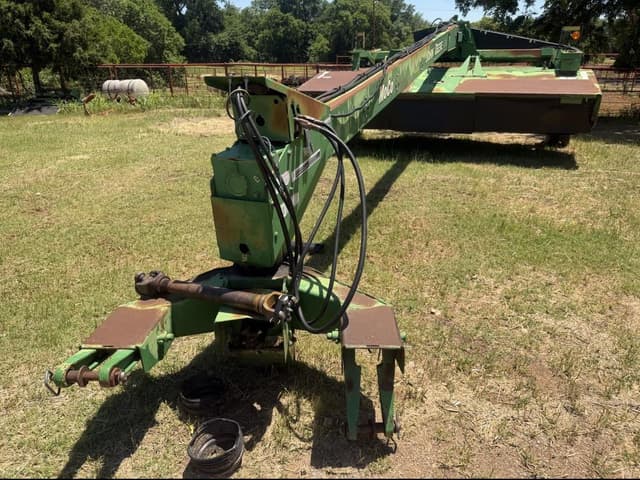 Image of John Deere 946 equipment image 1
