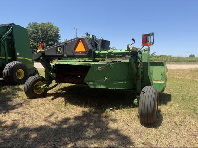 Image of John Deere 946 equipment image 3