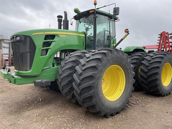 Image of John Deere 9530 Primary image