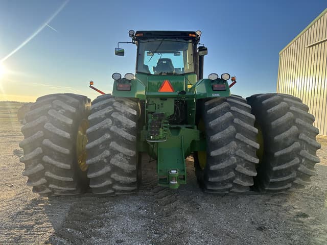 Image of John Deere 9530 equipment image 3