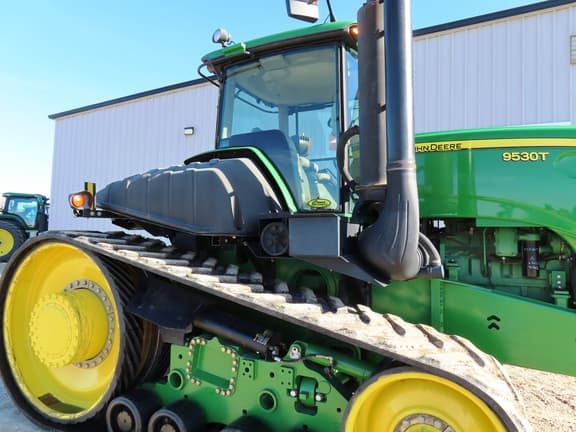 Image of John Deere 9530T equipment image 2
