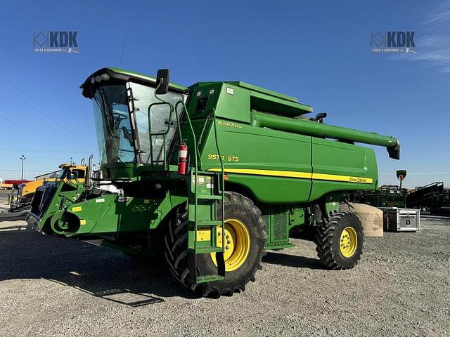 Image of John Deere 9570 STS equipment image 1