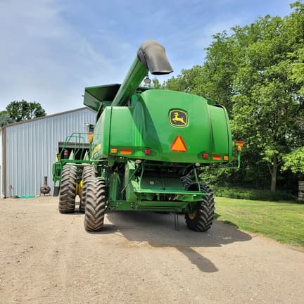 Image of John Deere 9570 STS equipment image 2