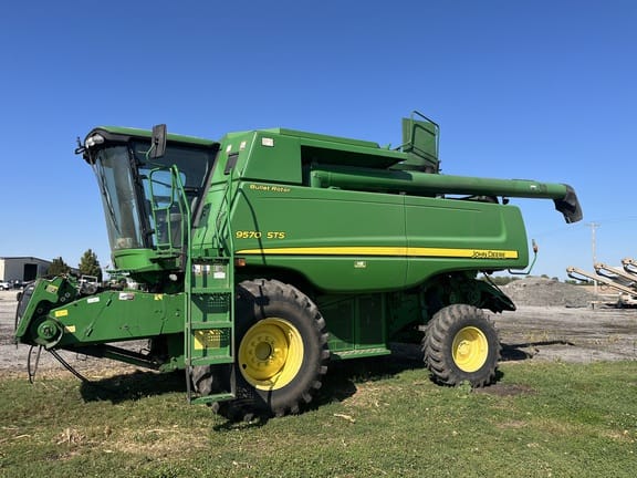 2008 John Deere 9570 STS Equipment Image0