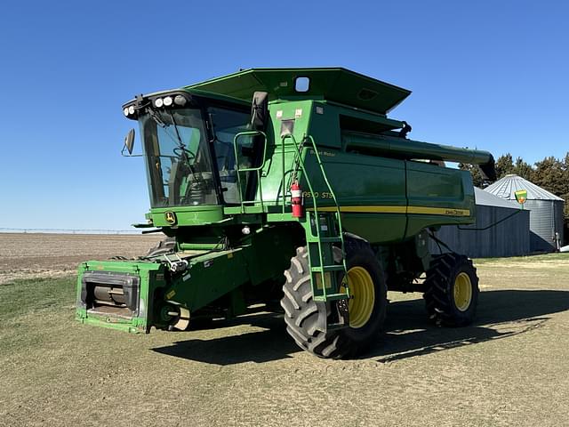 Image of John Deere 9570 STS equipment image 1