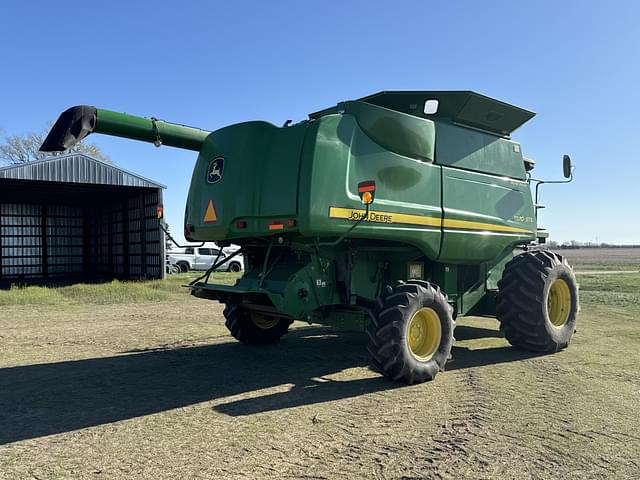 Image of John Deere 9570 STS equipment image 4