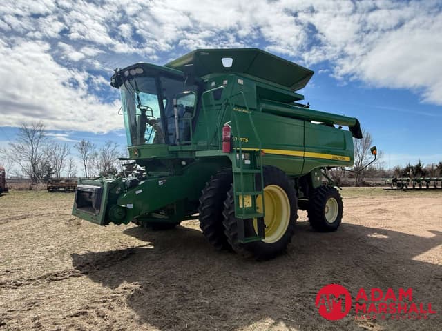 Image of John Deere 9570 STS equipment image 2